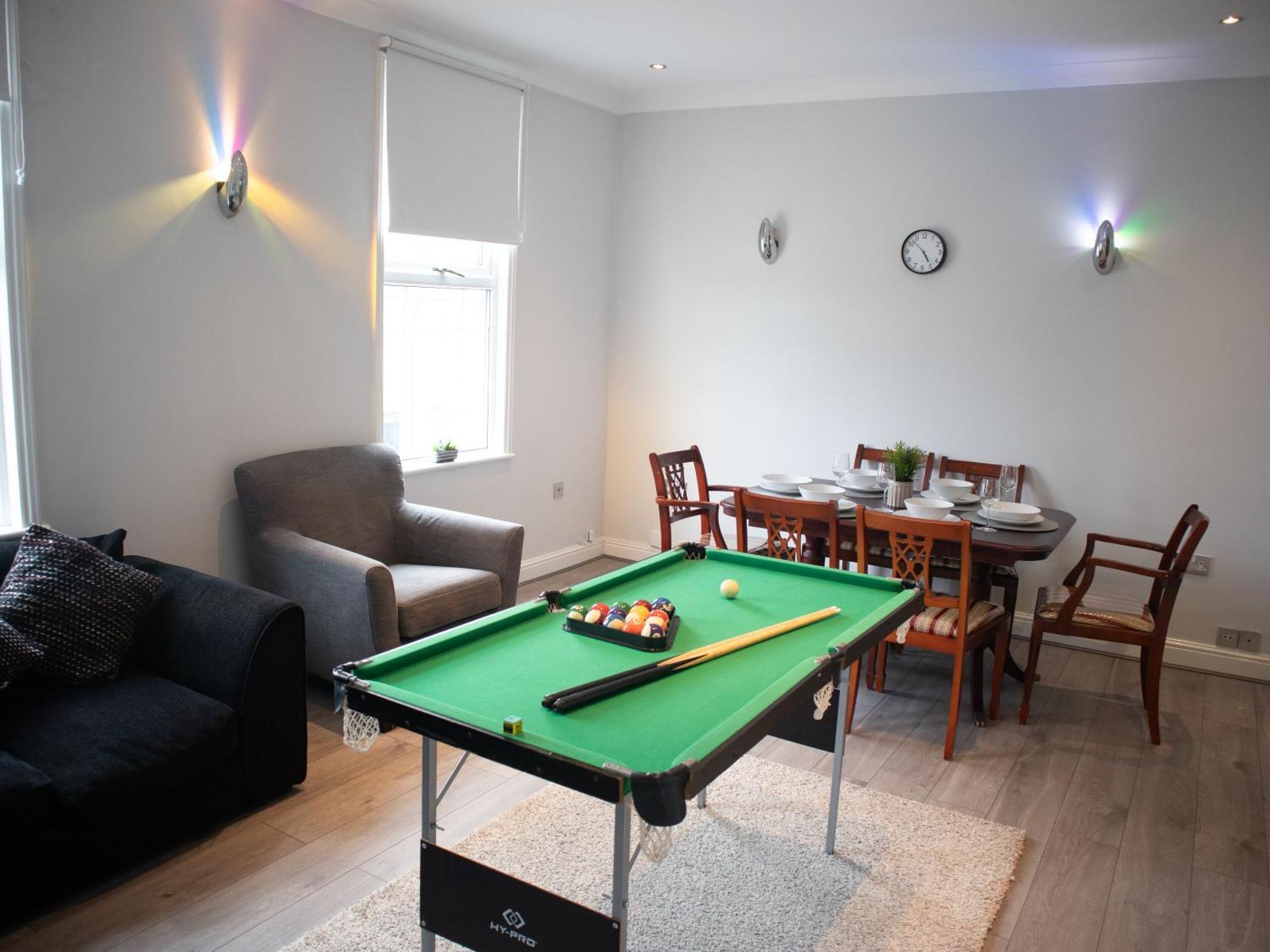 Bright Private Terrace - Free Private Parking - Tv - Wifi - Netflix Croydon Exterior foto
